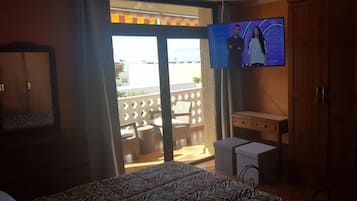 2 quartos, ferros/tábuas de passar roupa, Wi-Fi, roupa de cama