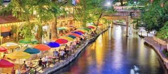 Serenity Away From Home-6BR near Lackland AFB and Seaaworld