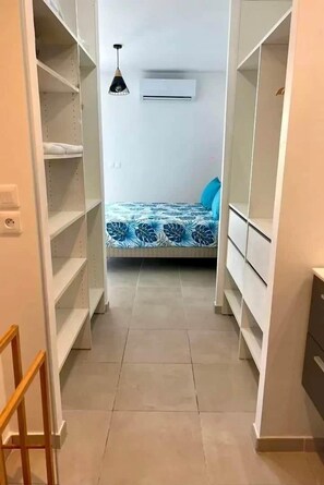 1 quarto, ferros/tábuas de passar roupa, Wi-Fi, roupa de cama