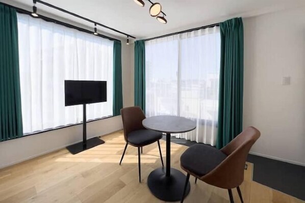 Dining - trias540 (Tokyo)