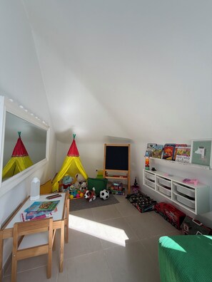 Children's area - The Attic (Moya)