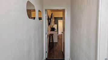 Að innan