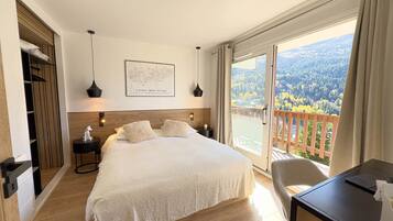 2 sovrum, skrivbord, strykjärn/strykbräda och gratis wi-fi