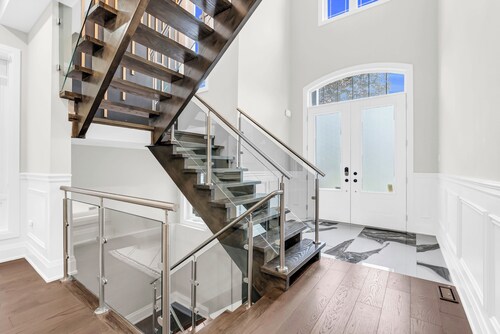 Welcome to Your Comfort Retreat by the Lake