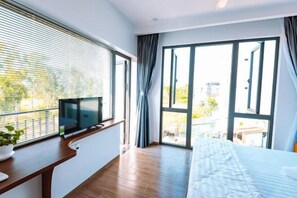 Room - Ngoc Hoa Hotel - Near Vinwonder Nam Hoi An (Thang Binh District)