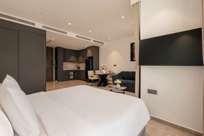 ดีลักซ์อพาร์ทเมนท์, 1 ห้องนอน, วิวเมือง | เครื่องนอนระดับพรีเมียม, ผ้านวมขนเป็ด, เตียงเมมโมรีโฟม, มินิบาร์