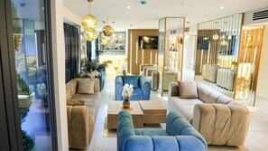 Living area - CNK Hotel By Millenium Group (Tbilisi)