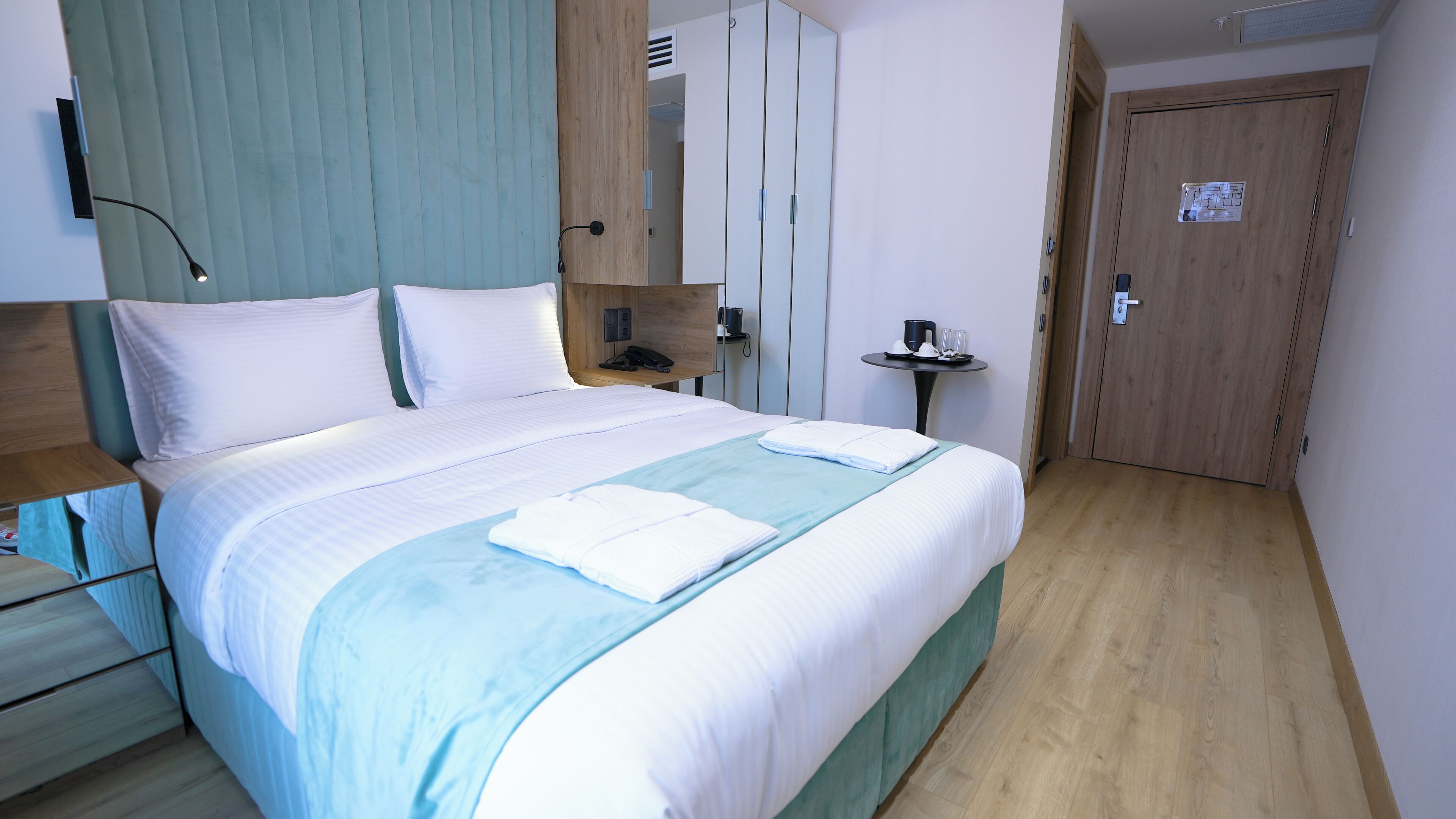 In-room safe, desk, iron/ironing board, free WiFi