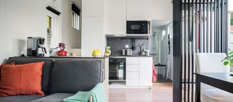 Cute and Cozy Guesthouse near Water