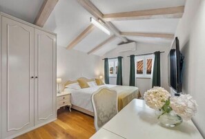 Room - Palmotta Palace (Dubrovnik)