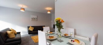 Premier - Wishaw En-Suite Apartment
