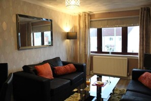 TV - Premier - Fleming Apartment (South Lanarkshire)