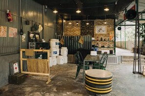 Room - The snail haven pub and stay (Con Dao Island)