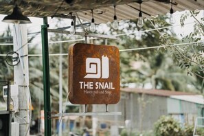 Miscellaneous - The snail haven pub and stay (Con Dao Island)