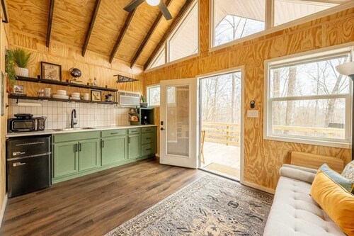 Cabin at Cub Creek Su