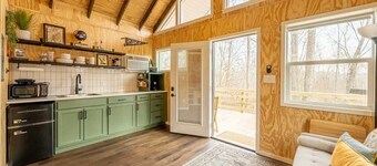 Cabin at Cub Creek Su