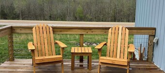 Rest & Go! Cozy Cedar Cottage off of I40 Exit 126