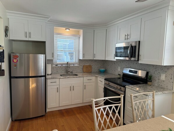 Microwave, oven, stovetop