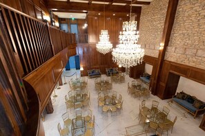 Interior - P.A. Smith Hotel (Navasota)