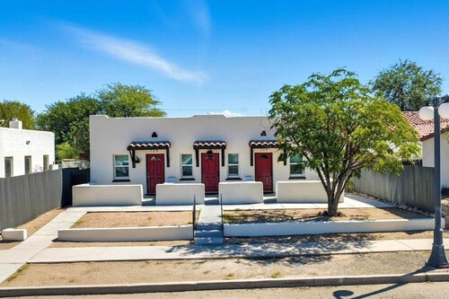 Historic and modern in Historic Armory Park