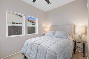 4 bedrooms, iron/ironing board, free WiFi, bed sheets