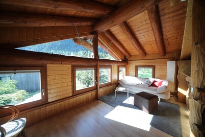 Le Gîte de Briey, complete chalet, 7 min from Vercorin