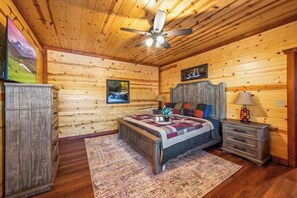 6 bedrooms, free WiFi, bed sheets - Mountain Bliss (Sevierville)
