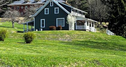 Manor House - a welcoming 5-bedroom getaway on 110 acres in Roaring Branch