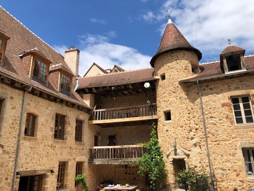 Ferienhaus 'L'ancien Collège' mit privatem Pool, WLAN und Klimaanlage