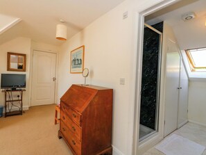 Interior - Greenwell (Weymouth)