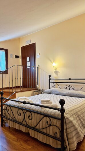 تفاصيل الفندق من الداخل