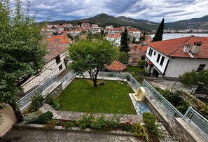 City view from property - The Dream Villa Kastoria (Kastoria)
