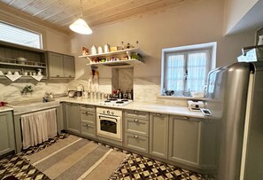 Villa, Patio, City View | Private kitchen | Electric kettle