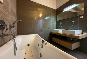 Villa, Patio, City View | Bathroom | Bathrobes - The Dream Villa Kastoria (Kastoria)