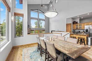 Dining - Fox Den at Emmett Lode (Breckenridge)