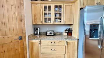 Townhouse, Beberapa Tempat Tidur, hot tub, pemandangan gunung (Fox Den at Emmett Lode) | Interior