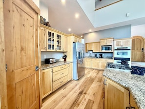 Townhome, Berbilang Katil, Hot Tub, Mountain View (Fox Den at Emmett Lode) | Dapur peribadi