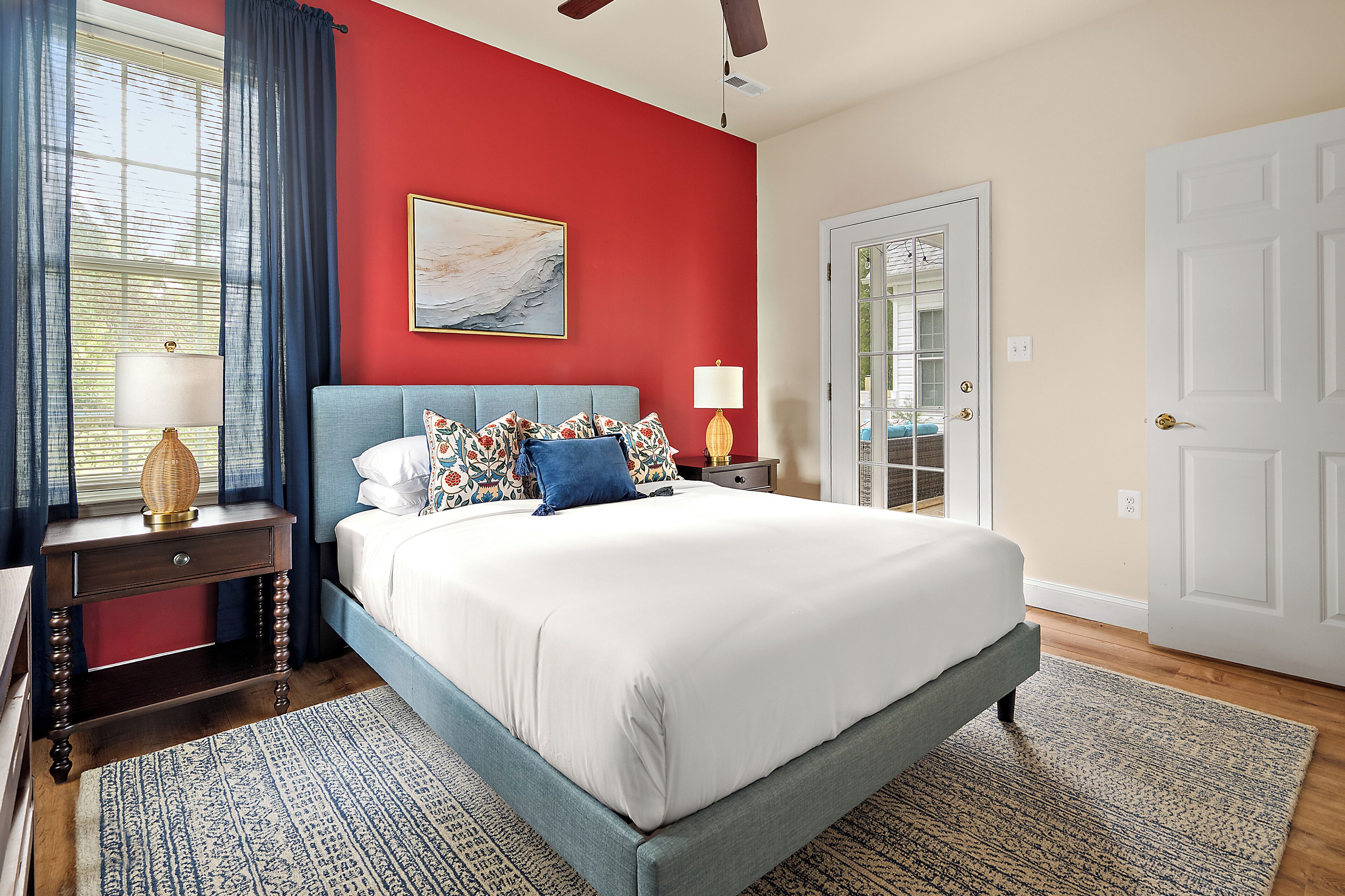 4 soveværelser, skrivebord, gratis Wi-Fi, sengetøj