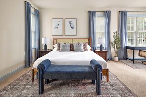 4 Schlafzimmer, Schreibtisch, Reisekinderbett, kostenloses WLAN