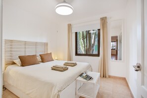 1 bedroom, WiFi, bed sheets - Oasis Duna Casa Maho (Corralejo)
