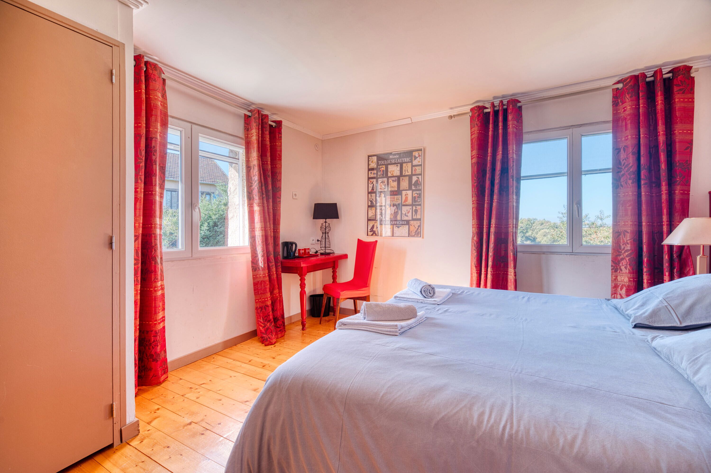 1 bedroom, WiFi, bed sheets