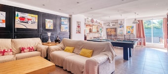 Chambre d'hôtes 'Toulouse Lautrec' avec piscine partagée, jardin commun et Wi-Fi