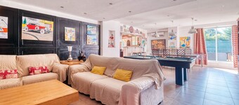 Bed and Breakfast 'La Trabiata' with Shared Pool, Shared Garden and Wi-Fi