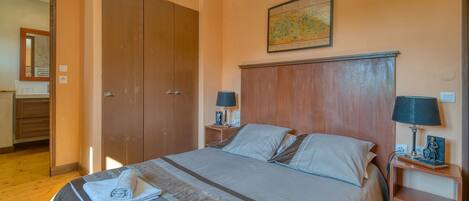 1 makuuhuone, Wi-Fi, vuodevaatteet