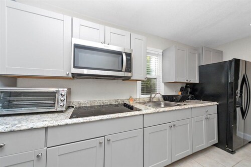 Beautiful Cottage - Pet Friendly