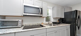 Beautiful Cottage - Pet Friendly