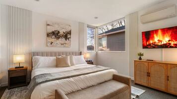 3 bedrooms, WiFi, bed sheets