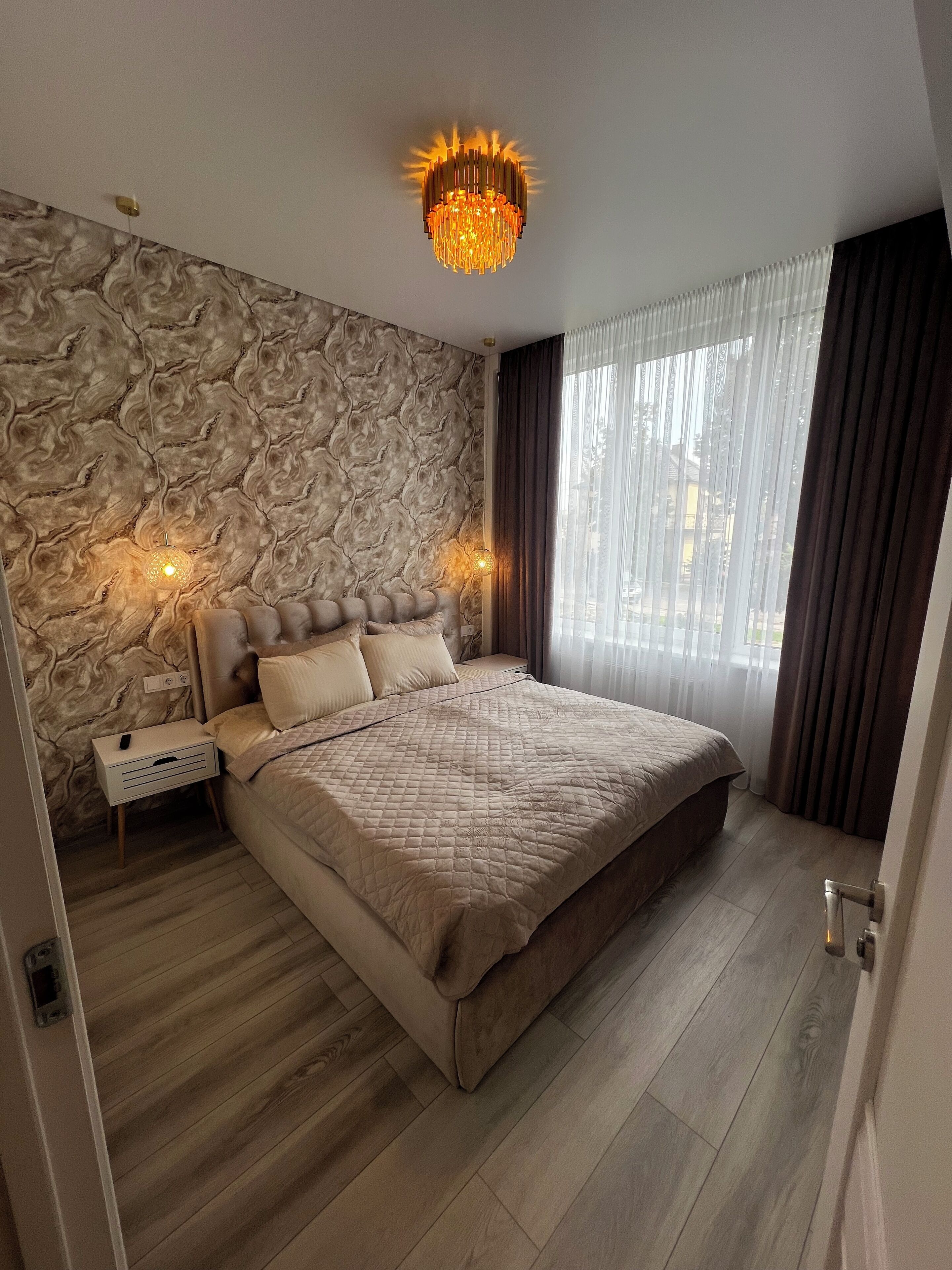 Appartement Familial, vue jardin | Rideaux occultants, fer et planche à repasser