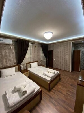Soundproofing, free WiFi