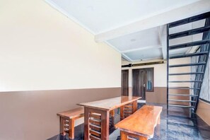 Unclassified image, 2 of 22, button - Hotel O Slawi Near Alun- Alu Slawi Formerly Boarding Inn (Slawi)